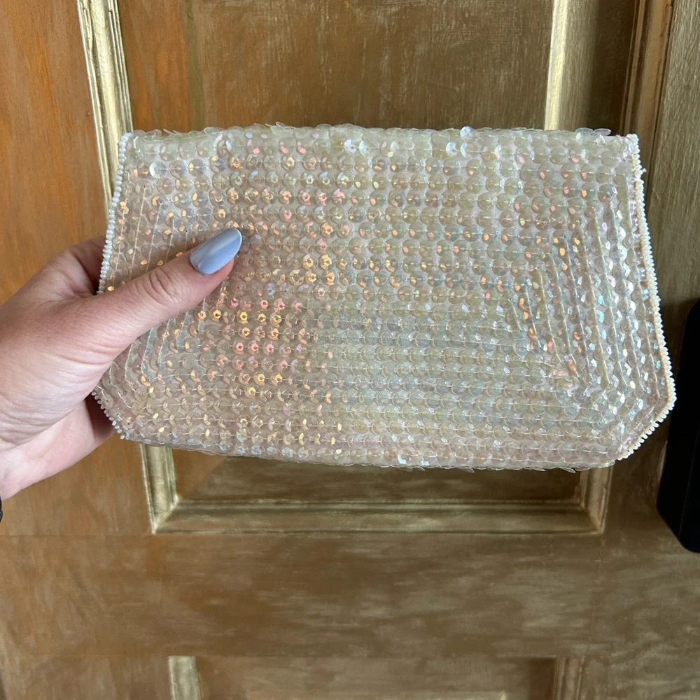 Vintage sequin‎ clutch